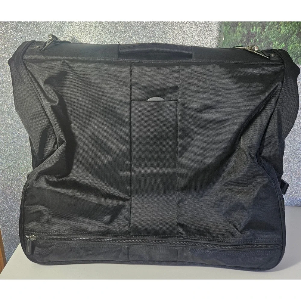 DELSEY Paris Helium Sky 2.0 B/O‎ Garment Bag Black Carry-On Luggage 42